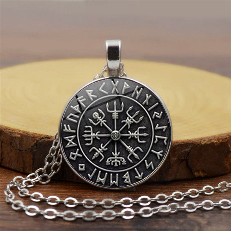 Idearock™ Viking Vegvisir Compass Necklace